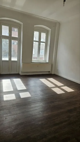 2 Zimmerwohnung Nähe S+U Bahnhof Lichtenberg — photo 1
